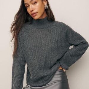 Reformation Garrett Cashmere Cable Oversized Turtleneck sweater